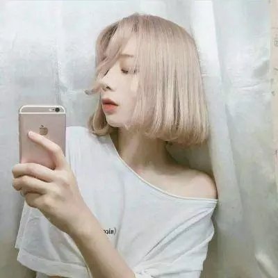 野马梅莎海报